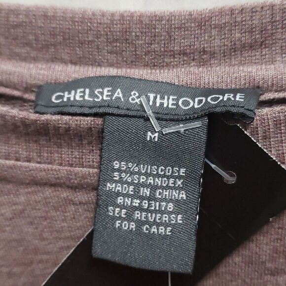 Chelsea and Theodore top - Picture 3 of 4